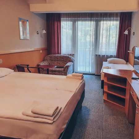 Melodia Hotell Jurata Eksteriør bilde