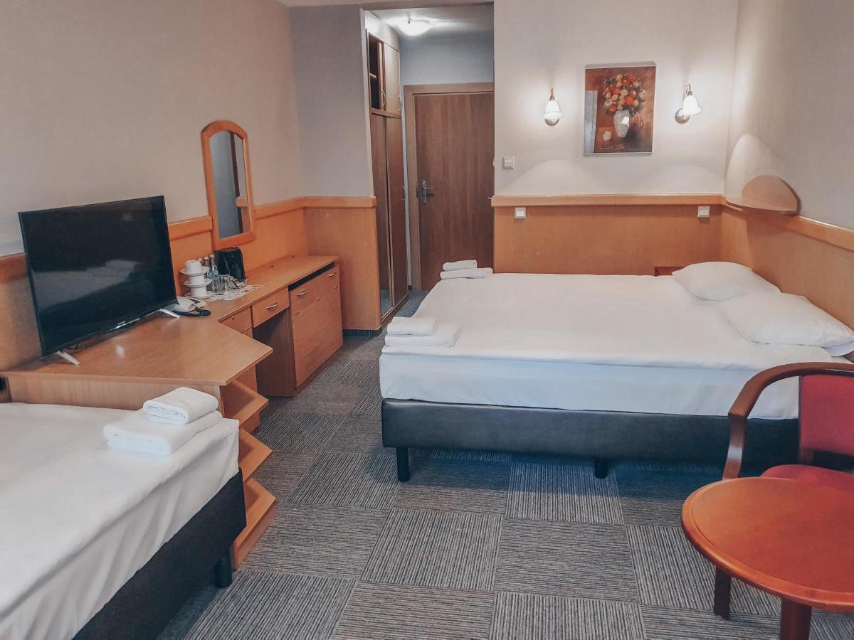 Melodia Hotell Jurata Eksteriør bilde